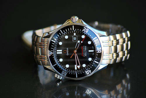 Omega Seamaster 300m Mens Quartz watch***CRAZY R1 NO RESERVE 7 Days ONLY*** BLACK DIAL!!!!!!!!!
