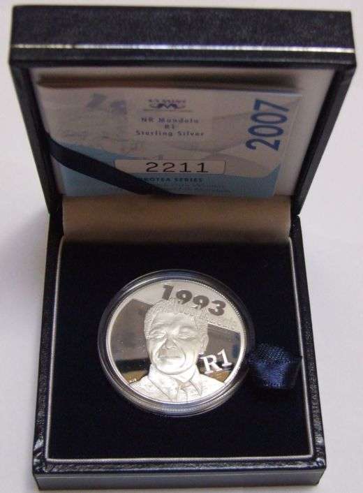 WOW - 2007 NELSON MANDELA SILVER R1 PROOF COIN