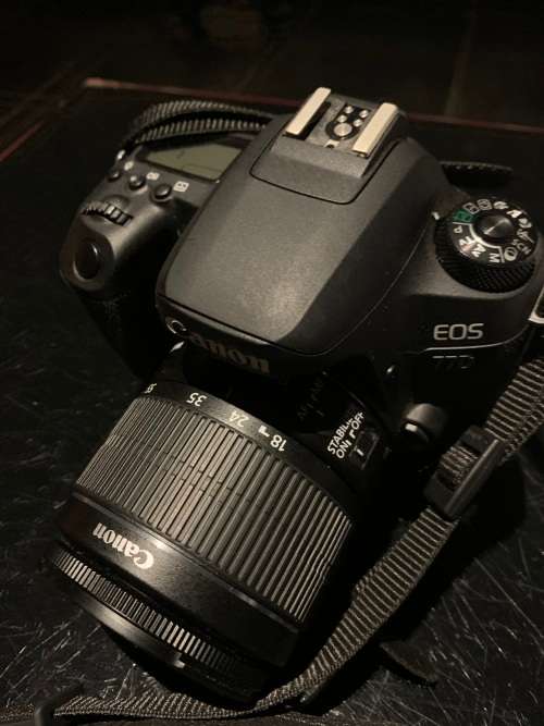 Canon EOS 77D Digital Camera + Extra Lens