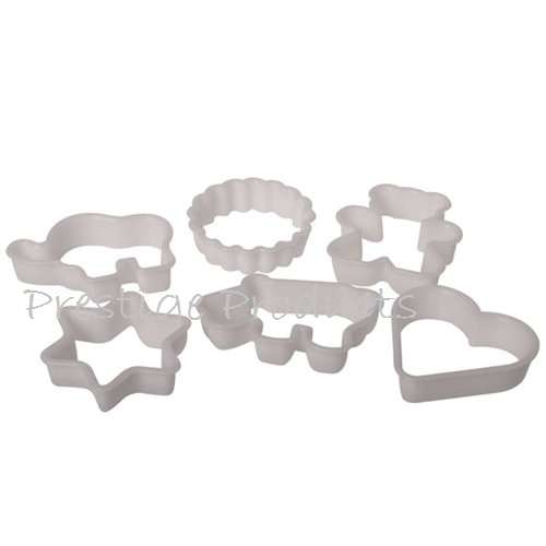 SET OF COOKIE CUTTERS