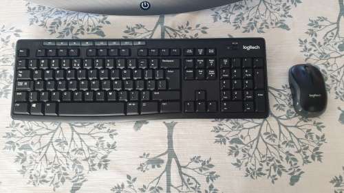 Packard Bell i3 Touch Screen