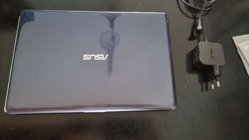 ASUS VivoBook