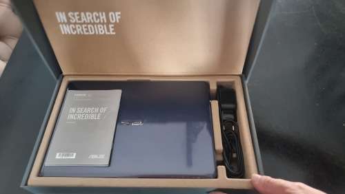 ASUS VivoBook