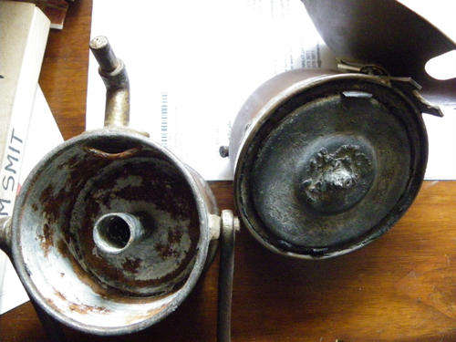CARBIDE LAMP & STORAGE CONTAINER