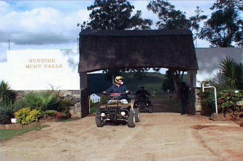 SUNTIDE QUNU LODGE :  10- 13 FEBRUARY 2012 (WEEKEND) 1 BEDROOM (4 SLEEPER)