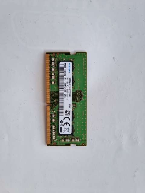 Samsung 8GB 1Rx8 PC4-2400T-SA1-11