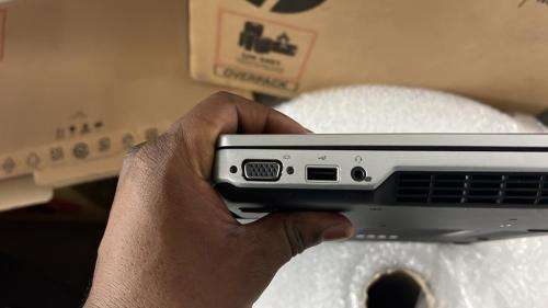 Laptop under R2000: DELL LATITUDE E6520 4GB RAM, i5-2500 2.5G, 500G hdd, 30 min battery life, WIN10
