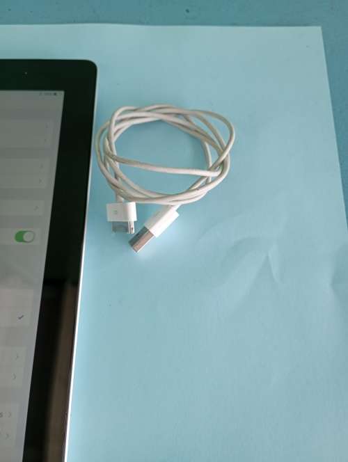 Apple Ipad A1430 64gb WIFI & SIM Clean!