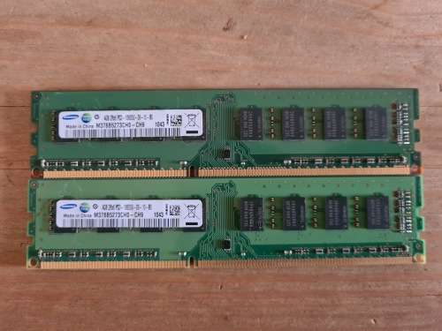 2 x 4GB (8GB) DDR3 10600u Paired RAM