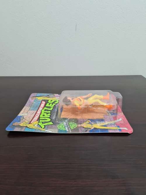 1988 Teenage Mutant Ninja Turtles April O`Neil Vintage Unpunched.