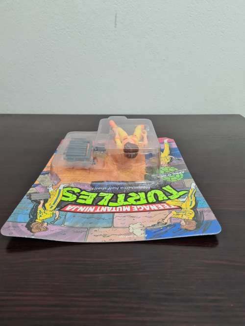 1988 Teenage Mutant Ninja Turtles April O`Neil Vintage Unpunched.