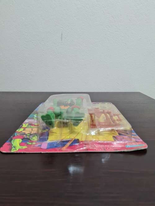 1988 Teenage Mutant Ninja Turtles Raphael Vintage Unpunched.