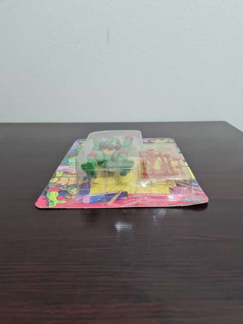 1988 Teenage Mutant Ninja Turtles Raphael Vintage Unpunched.