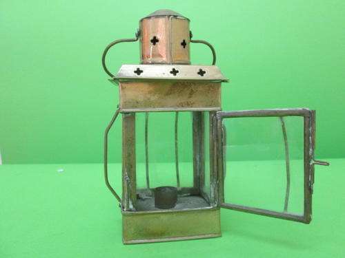 LAMP. ANTIQUE. SIZE FOR A MASS CANDLE. LOVELY IN COPPER.