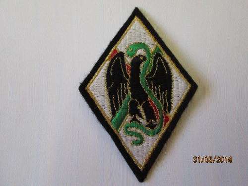 FRENCH FOREIGN LEGION 1ST. REGIMENT SHOULDER FLASH. NOT A REPRODUCTION.
