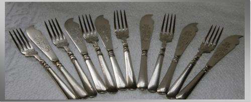 SHEFFIELD ENGLAND  - EPNS A1 FISH FORKS + KNIVES