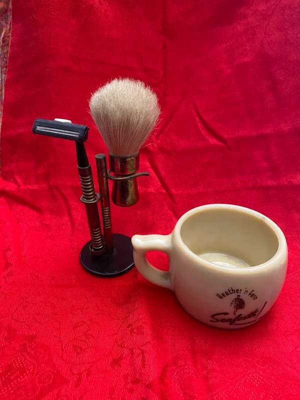 Vintage Shaving Kit