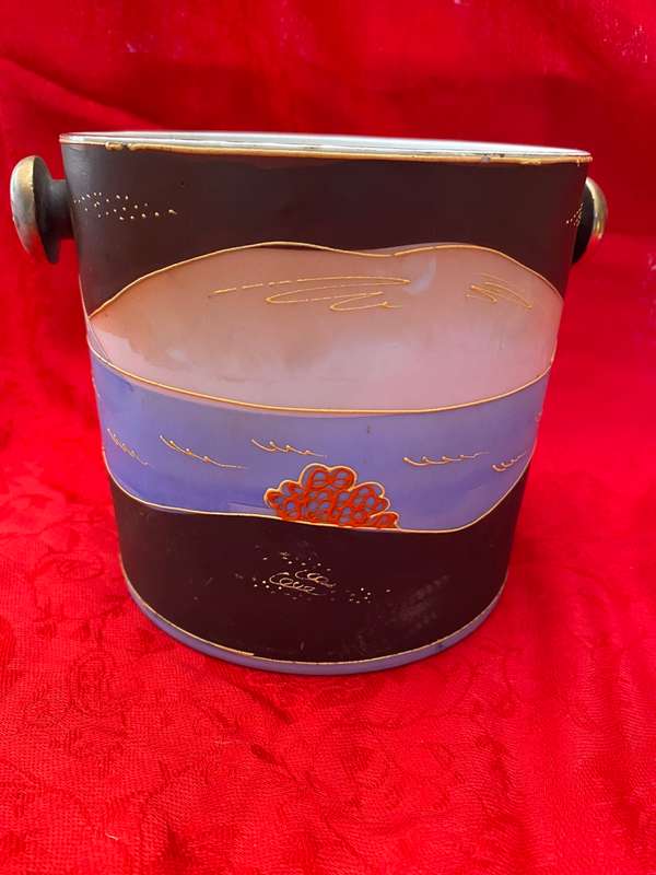 Japanese Biscuit Barrel
