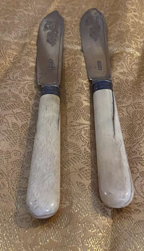 Silver Fish knifes