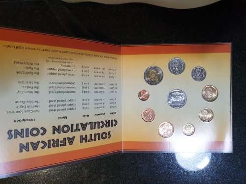 2000 Nelson Mandela comemorative set with prooflike R5