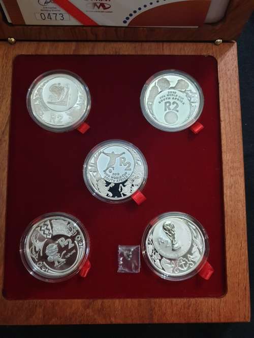 2010 Prestige Fifa 2006-2010 Crown Set