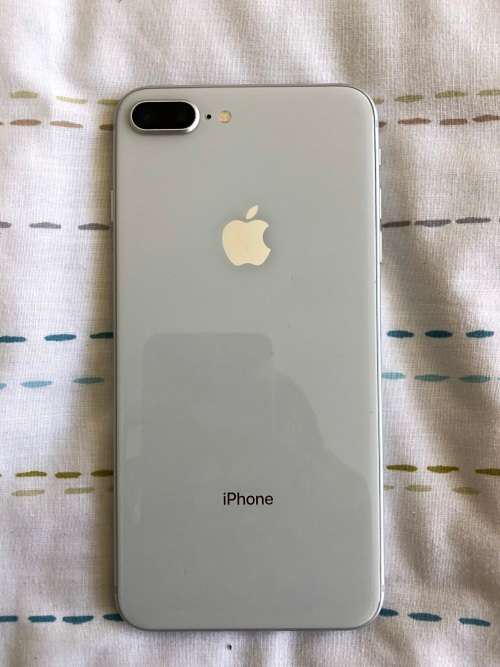 Apple iPhone 8 Plus (128GB)