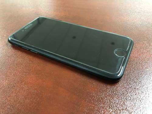**Urgent Sale - Iphone 7 128gb Jet Black**