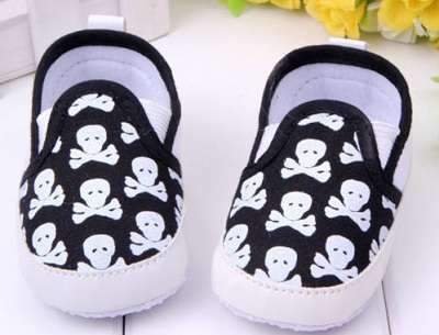 ON SALE ~ Baby Shoes Skulls [12 - 18 months]