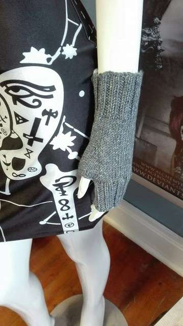 Lovely Fingerless Gloves
