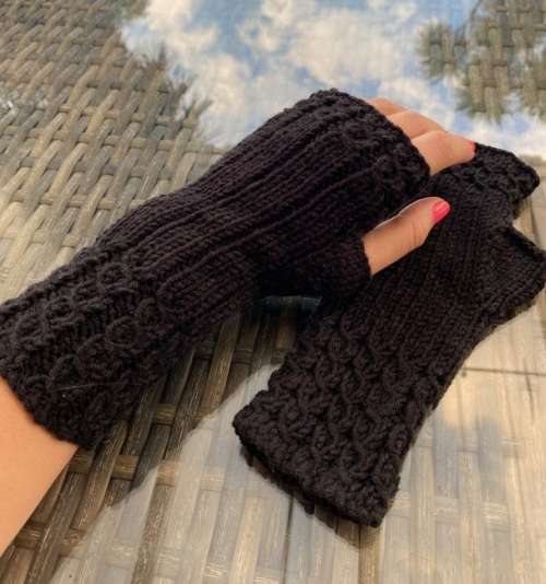 Fingerless Gloves (Black) Hand Knitted