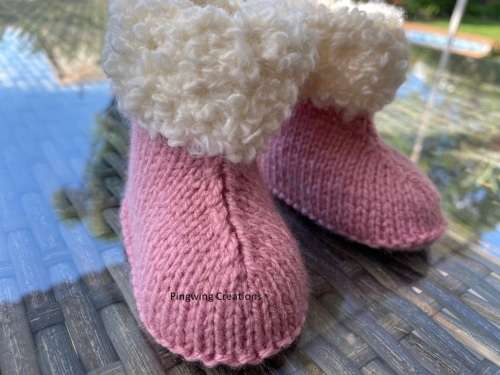 Gorgeous Rose Pink Baby Hugs Booties (0 - 3 months) Hand knitted