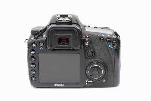 CANON 7D BODY + CANON EF-S 60mm f2.8 MACRO LENS