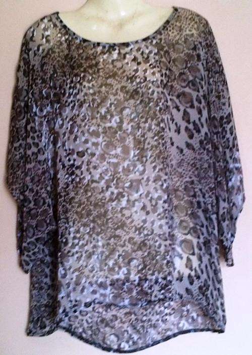 shiffon animal print top size 42  - POSTAGE  FREE IN S.A.