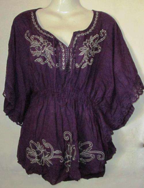 Stunning ladies purple summer  top size M fits 34 - 36  - POSTAGE  FREE IN S.A.