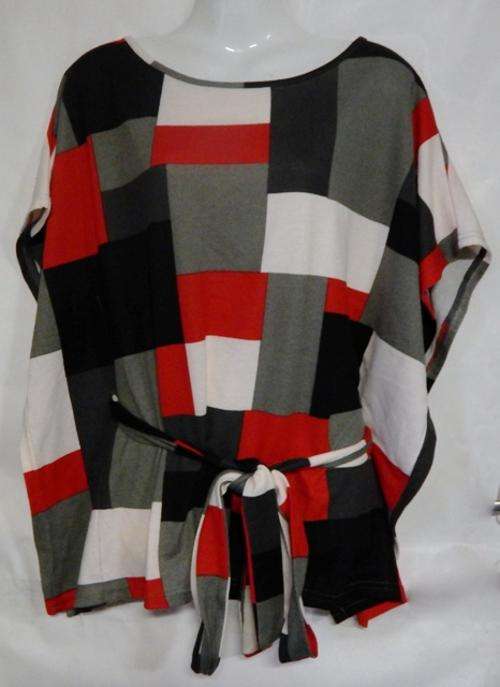 Lovely ladies knitted top  / size L / 36 - POSTAGE  FREE IN S.A.