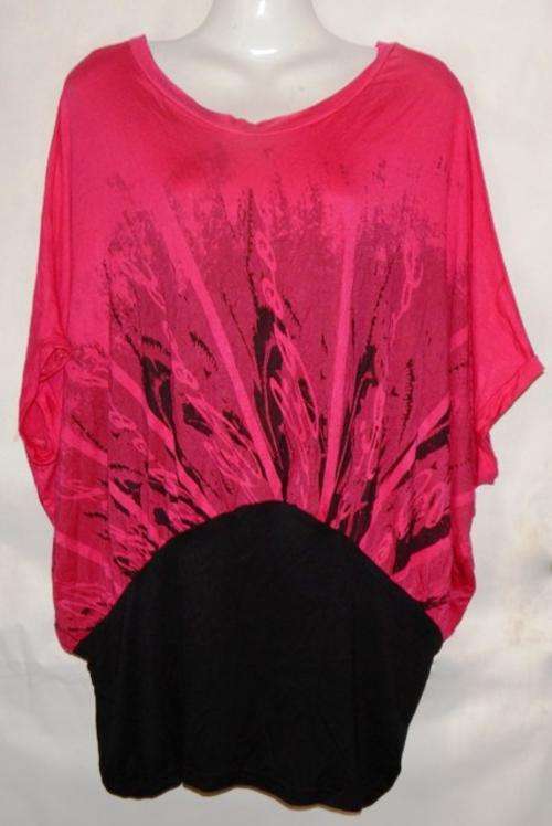 Ladies summer top size one size fits up to 40 - POSTAGE  FREE IN S.A.