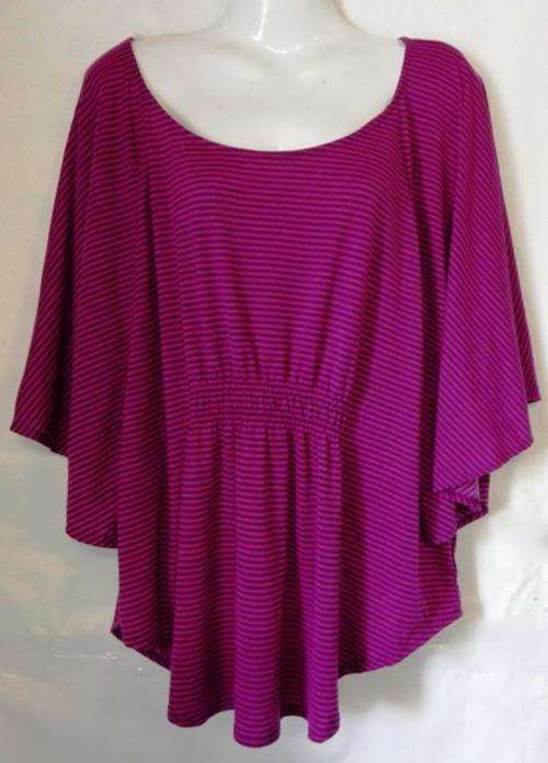 Ladies batwing top plus size 22 / 24 - POSTAGE  FREE IN S.A.