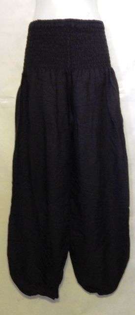 Ladies summer black pants size fits up to 42 - 44 - FREE POSTAGE IN S.A.