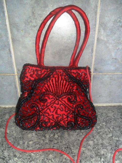 Stunning hand beaded red handbag/free postage in s.a.