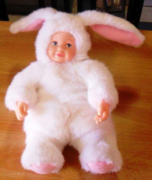Colectable Anne Geddes Baby Bunnies - FREE POSTAGE IN S.A.