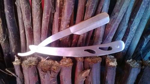 Shavette - Disposable Blade - Traditional Barber Type (Full Stainless Steel)