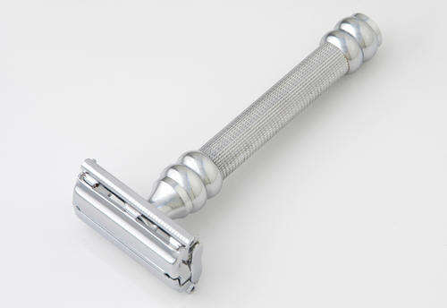 Pearl Double Edge Safety Razor - Butterfly / Twist to Open
