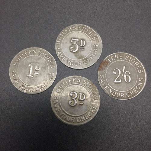 UK - Four Antique 'Butlers Stores' Tin Tokens (artcollect)