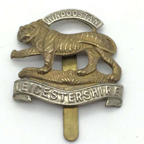 British - `Leicestershire Regiment` Cap Badge