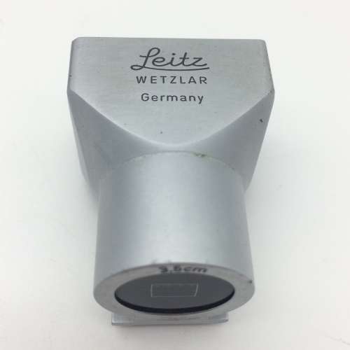 `LEICA (Lietz Wetzlar) 35mm VIEWFINDER` (Silver Metal)