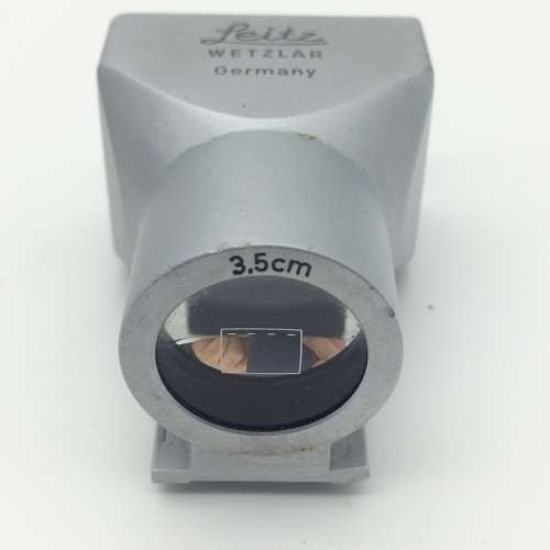 `LEICA (Lietz Wetzlar) 35mm VIEWFINDER` (Silver Metal)