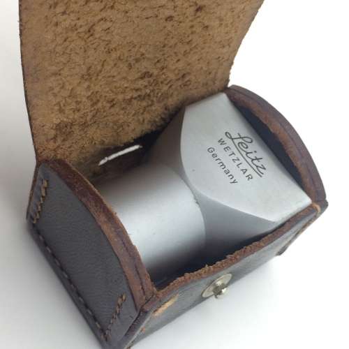 `LEICA (Lietz Wetzlar) 35mm VIEWFINDER` (Silver Metal)