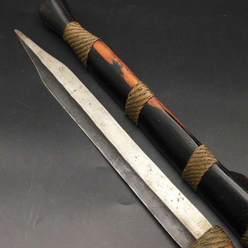 Superb Old `Shona Bakatwa` African Dagger and Sheath