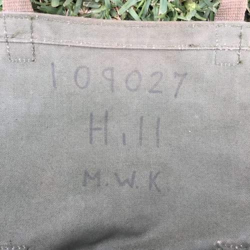 Scarce `US Marine Corps` Field/Backpack with Metal Frame (WW1/Korean War)