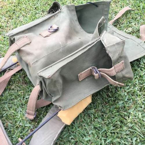 Scarce `US Marine Corps` Field/Backpack with Metal Frame (WW1/Korean War)